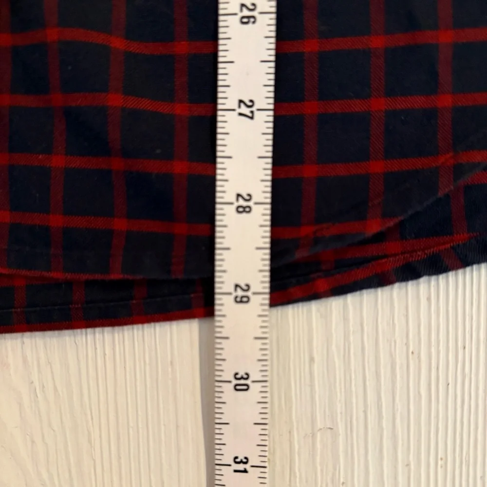 J Crew Pima Cotton Red & Navy Plaid Classic L/S Button‎ Down Size Med Slim